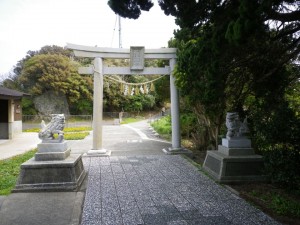 伊豆の石室神社